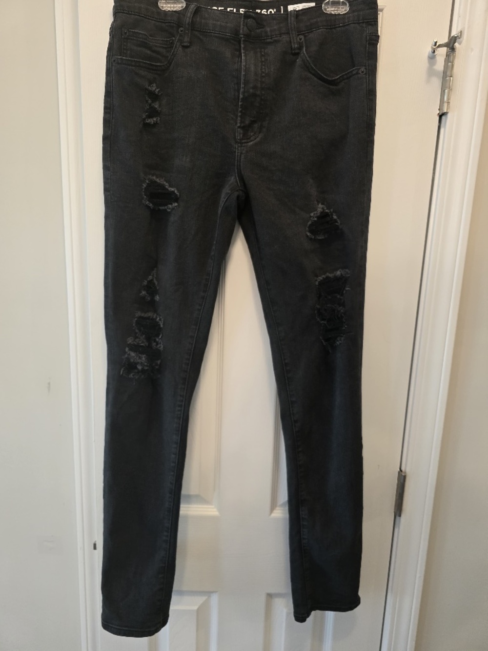 Arizona Jean Company Men’s Skinny Jeans Size 32x34